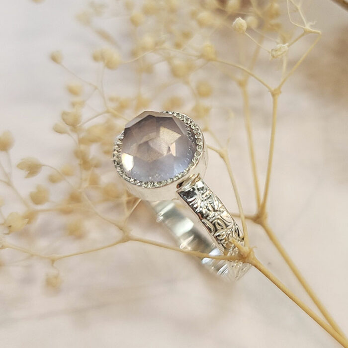 Bague quartz rose et argent fabrication artisanale à Lyon 1er